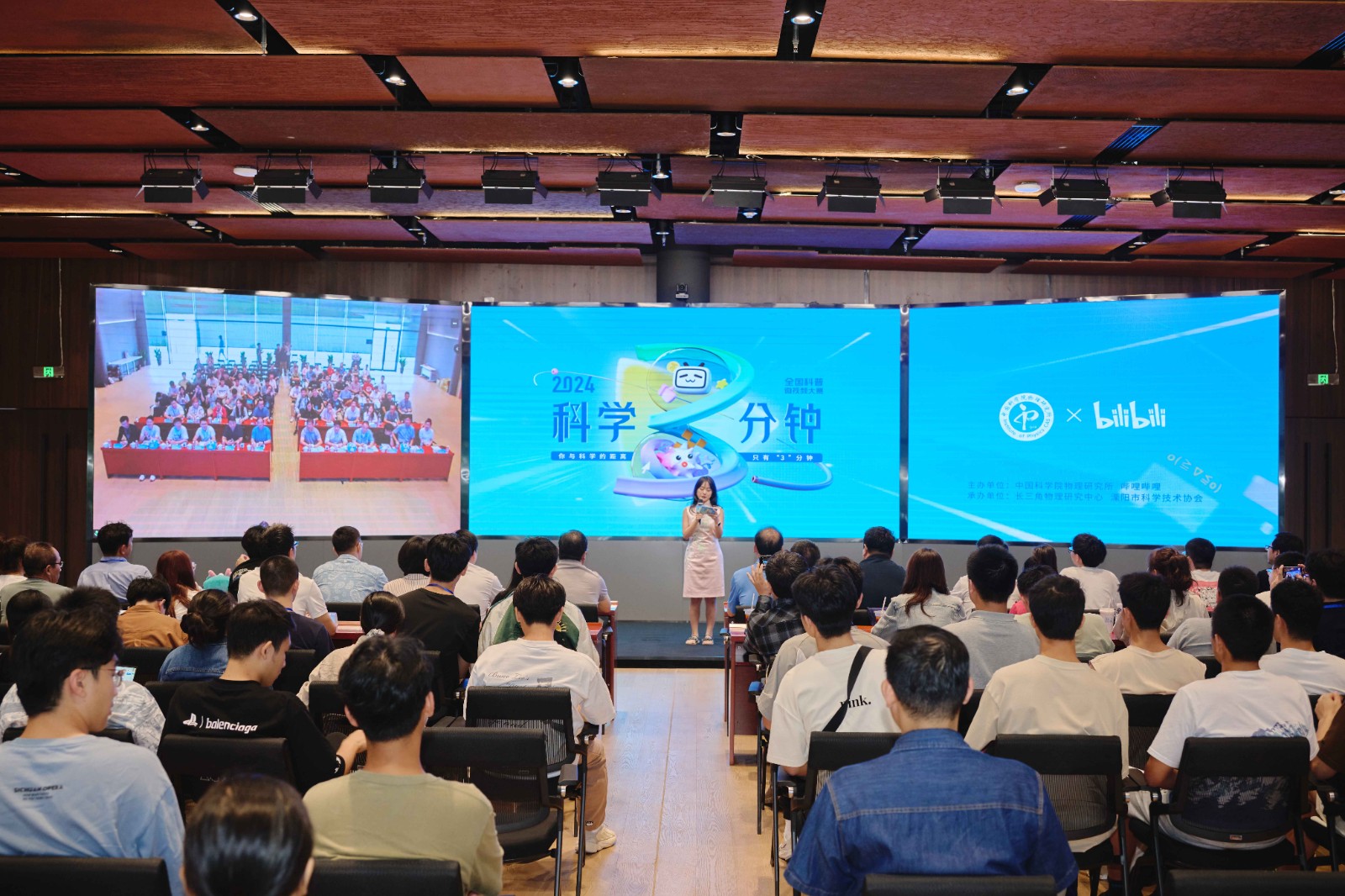 1733206720676004158.jpg DSC_8766(1).jpg